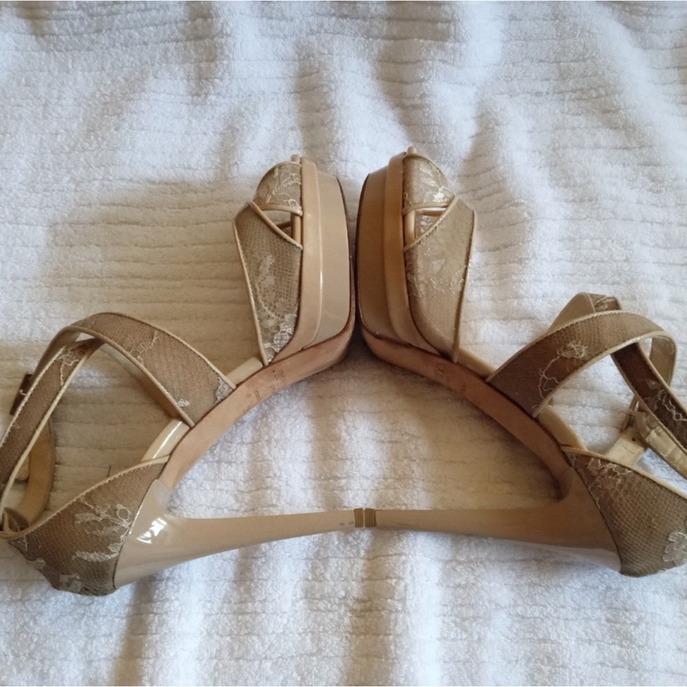 Jimmy Choo Gold Lace Strappy Platform Heels - Picture 11 of 12